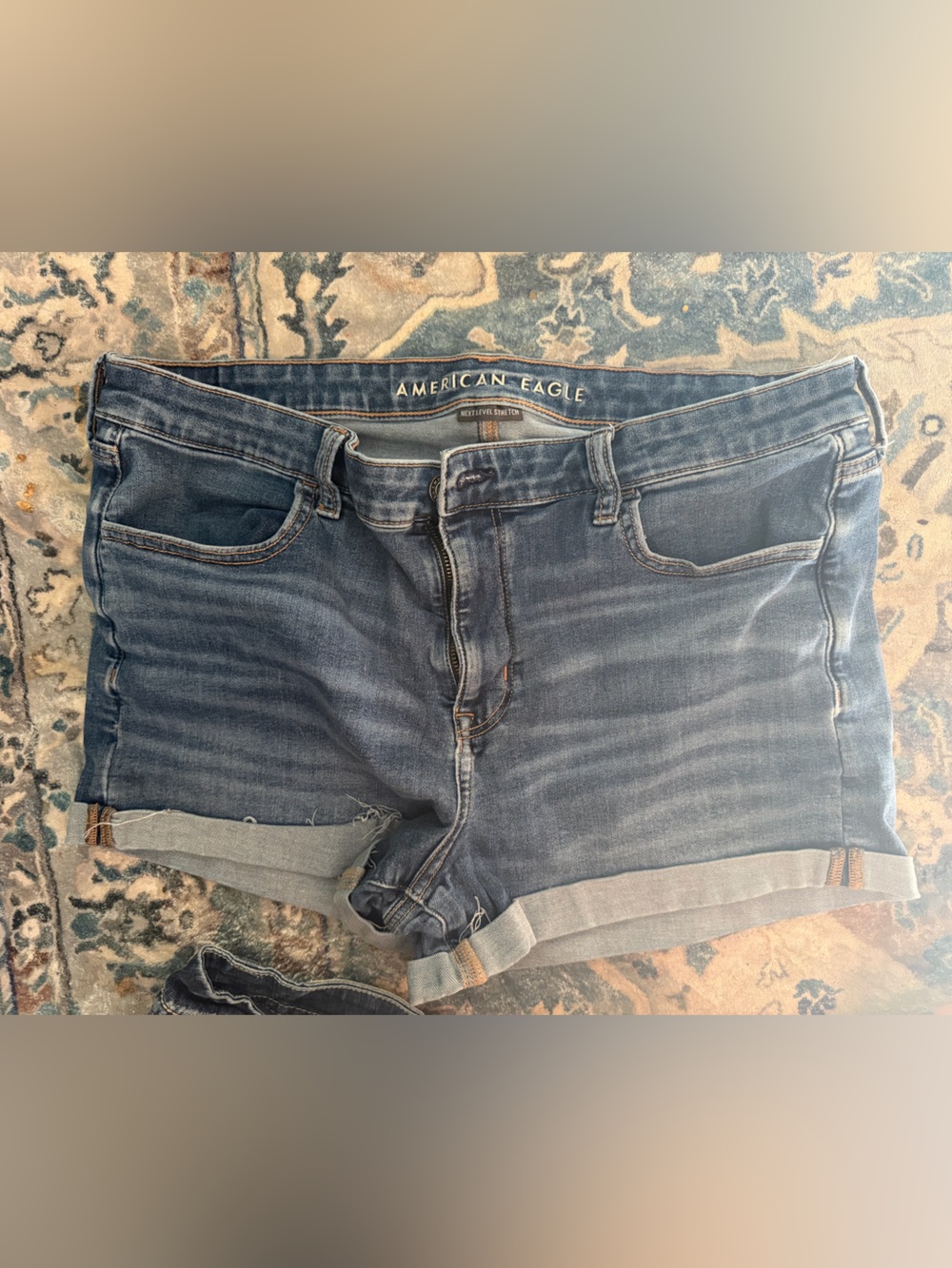 American Eagle Outfitters Women's Denim Ankle/Cropped Shorts - Blue Wash